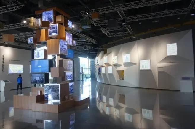 展廳設(shè)計(jì) ，展廳 ，鑫時(shí)空